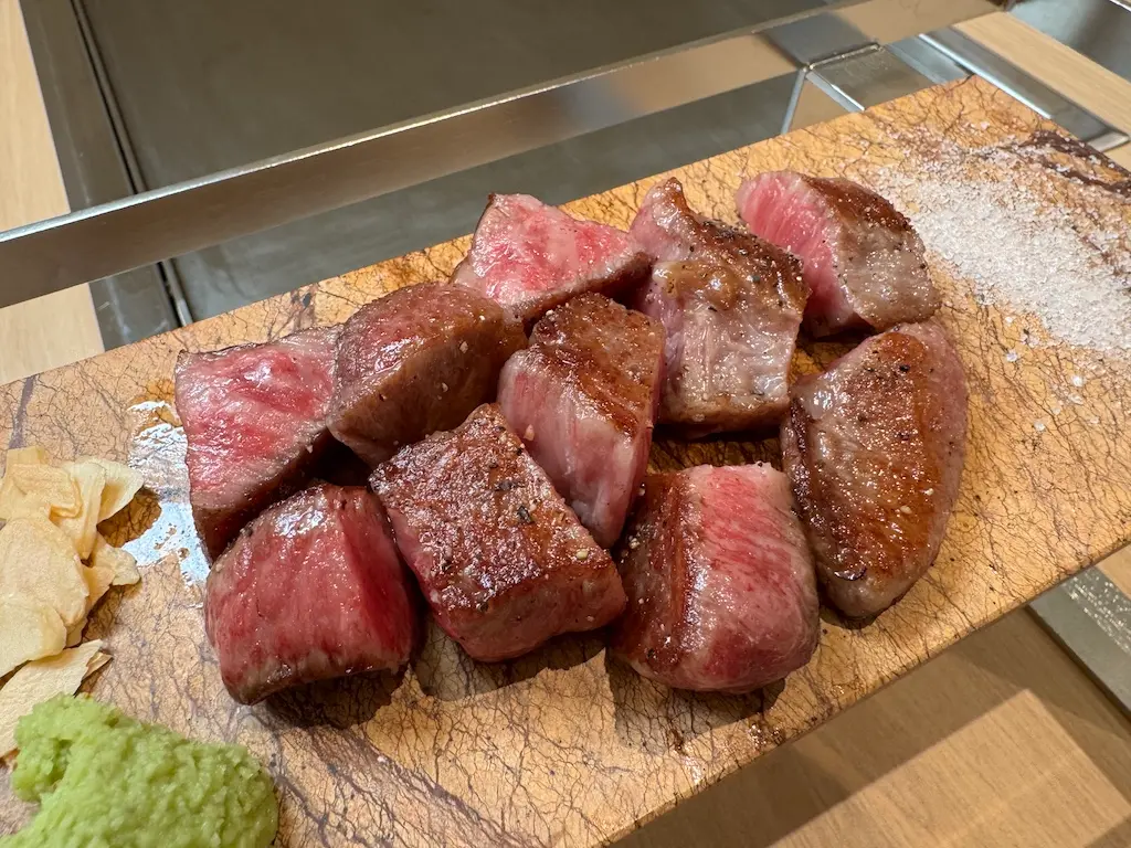 鉄板焼きステーキ